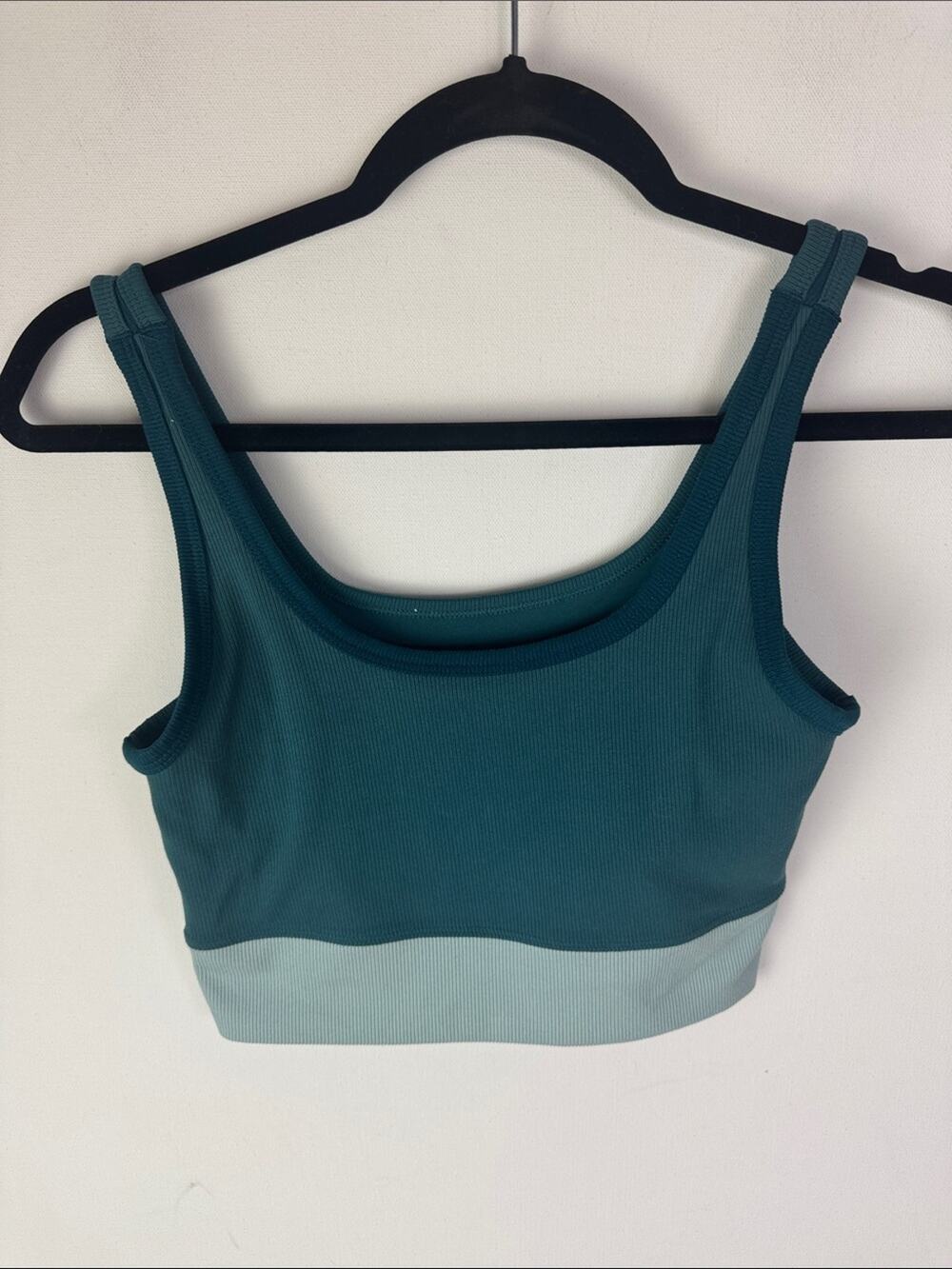 Nike Cropped Tank Top - Women's Small